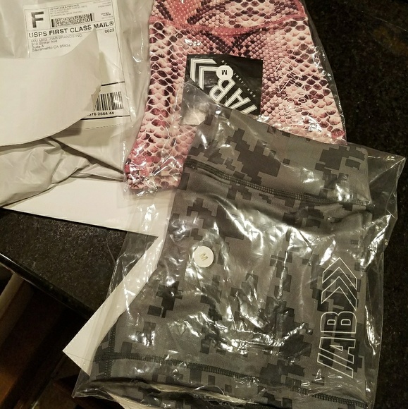 New pink snakeskin IAB shorts - Picture 1 of 1